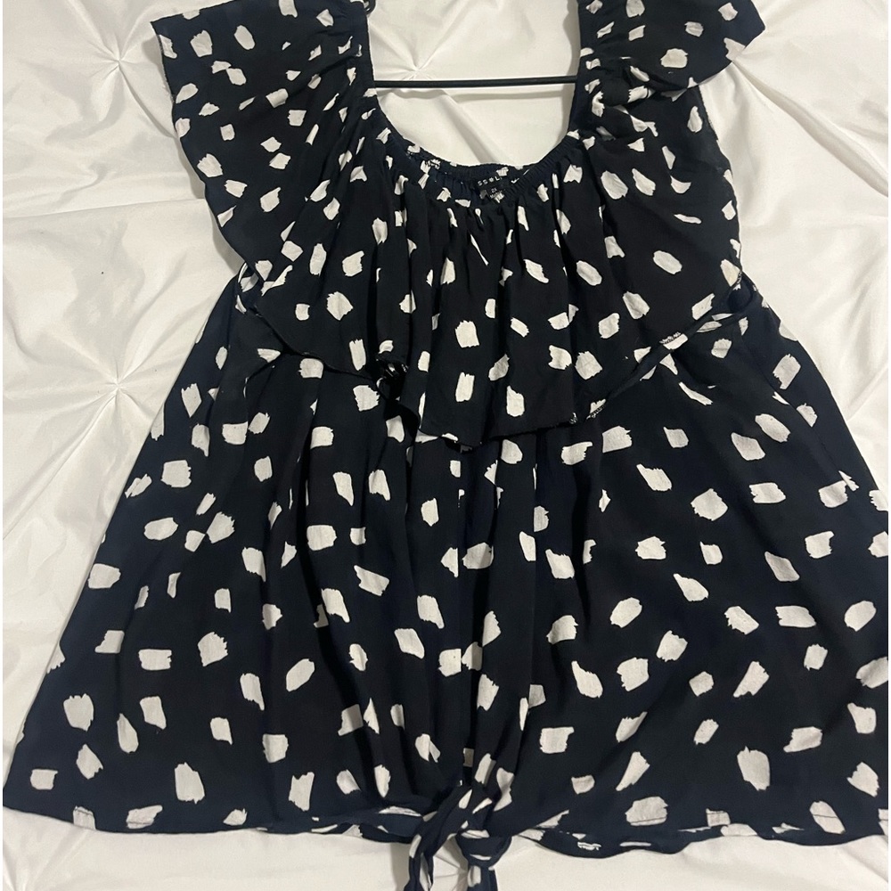 Women’s plus size top. Navy Blue. Size 2x. Worn 1x in perfect condition.